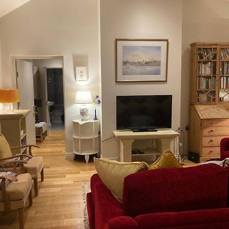 2 Quay Road, Killala. Stunning Sea Front Cottage 外观 照片