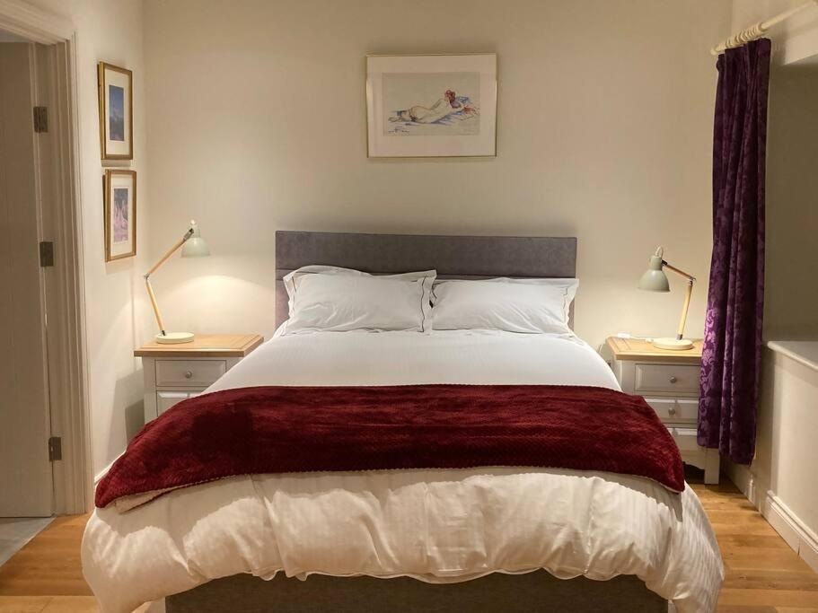 2 Quay Road, Killala. Stunning Sea Front Cottage 外观 照片