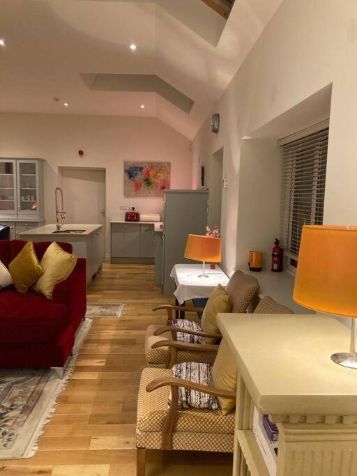 2 Quay Road, Killala. Stunning Sea Front Cottage 外观 照片